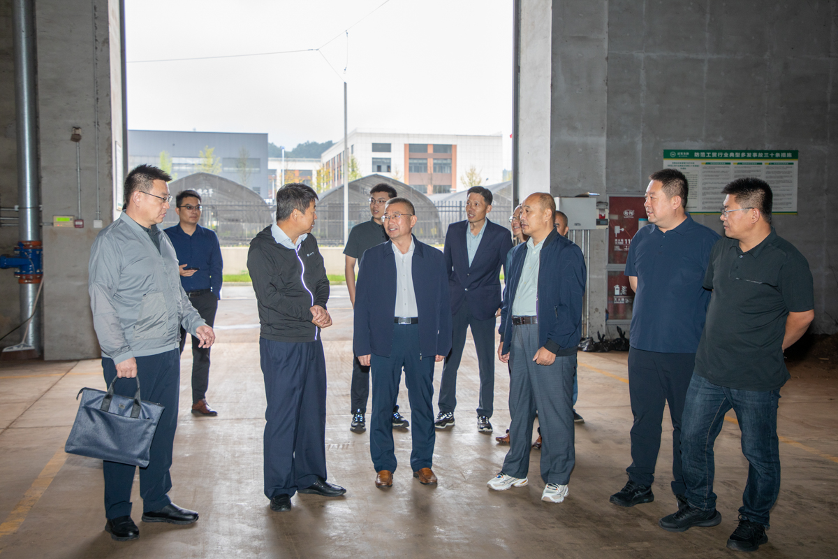 1758557625764096.jpg IMG_7634.jpg